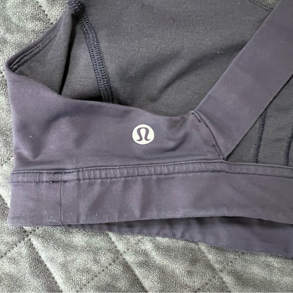 Lululemon Sport Bra Women Size 6 Cross Back Navy Blue Athletic Racerback FF - Picture 3 of 4